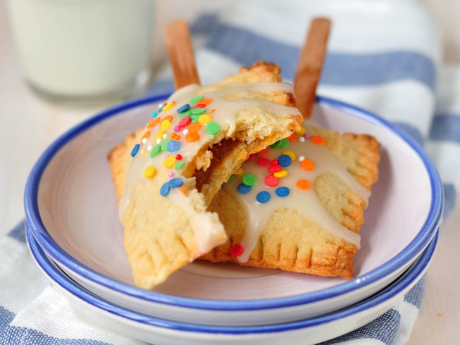 Homemade Pop-Tarts Recipe | CDKitchen.com