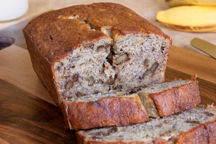 Banana bread in bread store maker recipe