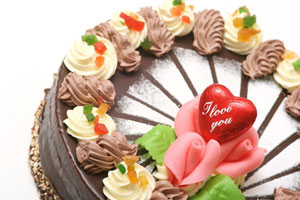 cake decorating