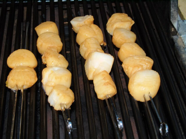 photo of Grilled Marinated Scallops