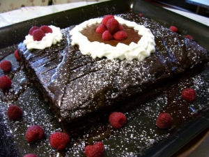 recipe for dark chocolate and raspberry layer cake