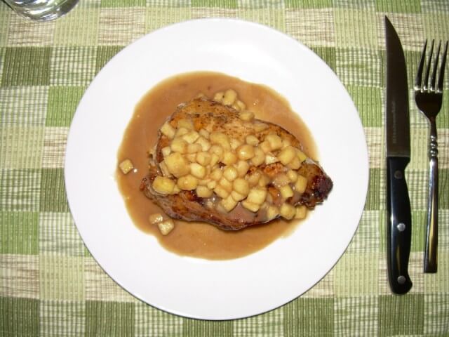 grilled pork chops and applesauce