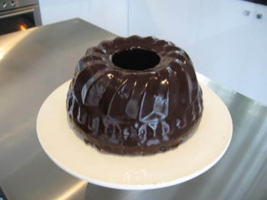 recipe for chocolate bundt cake with dark chocolate glaze