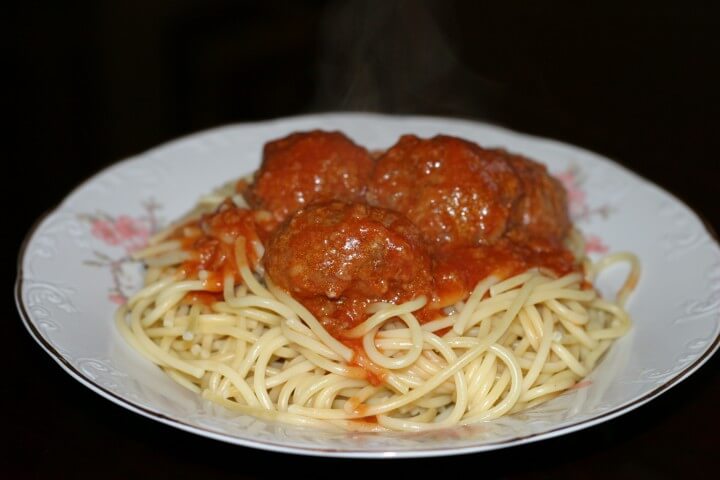 Old spaghetti factory recipes meat sauce