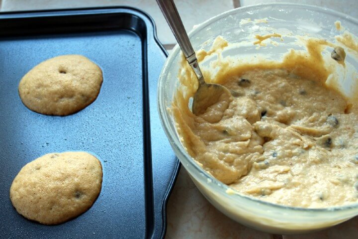 recipe for amish chocolate chip applesauce cookies