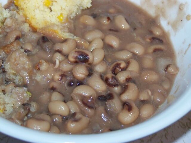 Crock Pot Southern Black Eyed Peas Recipe | CDKitchen.com