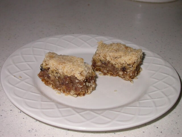 photo of Crunchy Date Bars