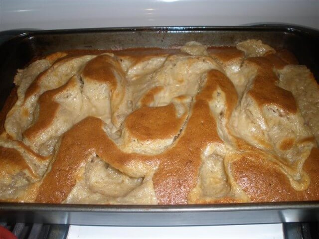 photo of Cinnamon Swirl Earthquake Cake