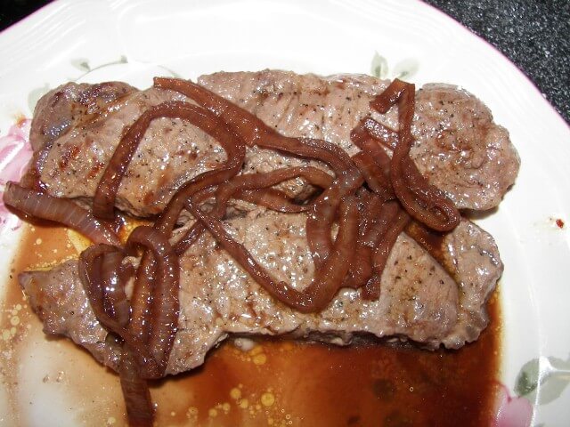 photo of Olive Garden's Beef Filets In Balsamic Sauce