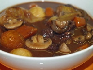 recipe for classic beef bourguignon