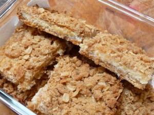recipe for lemon crumble squares