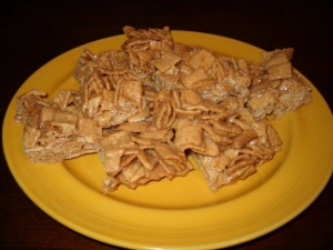 recipe for cinna munchy crunchy squares