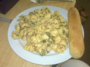 recipe for creamy spinach and tomato tortellini