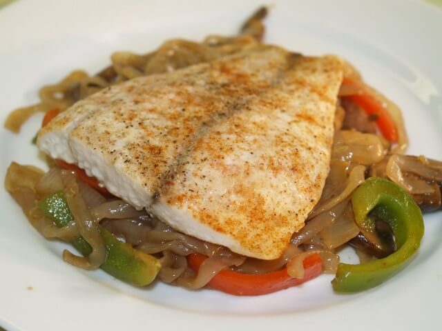 photo of Five-Spice Barramundi With Hoisin Shirataki Noodles