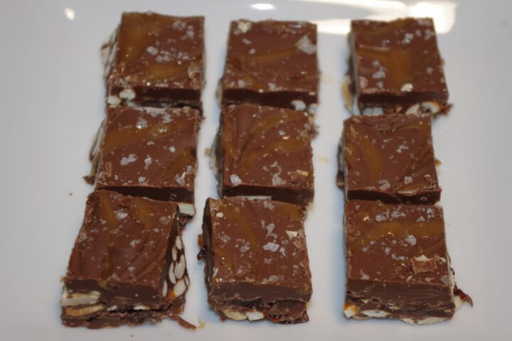 recipe for salted chocolate caramel crunch bars