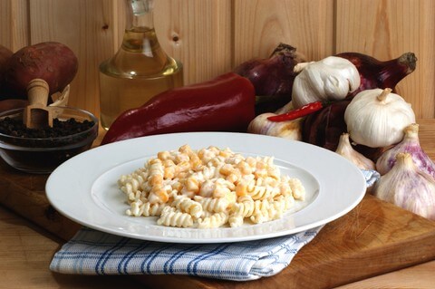 photo of Cheesy Noodles With Corn