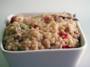 recipe for couscous risotto with wild mushrooms and pecorino cheese