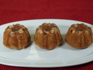 recipe for pomegranate nut cake