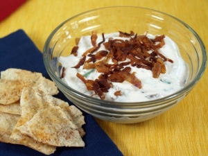 recipe for fresh goat cheese and crispy shallot dip