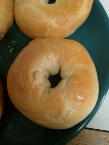 How to Make Bagels With Your Bread Machine