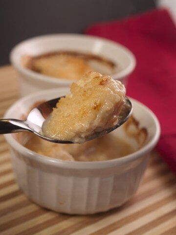 recipe for baked scallops in cider-sour cream sauce