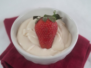 recipe for strawberries with fluffy cream cheese dip