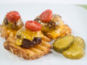 recipe for game day burger-potato bites