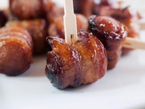 recipe for slow cooker bacon wrapped dogs