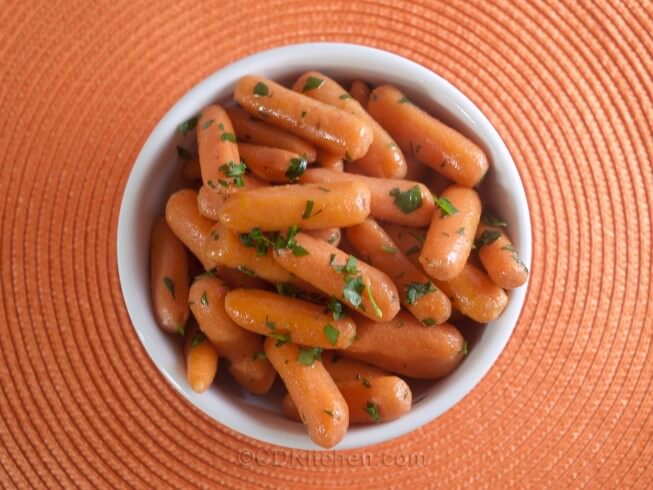 Glazed Baby Carrots With Parsley