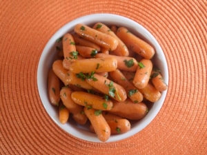 recipe for glazed baby carrots with parsley