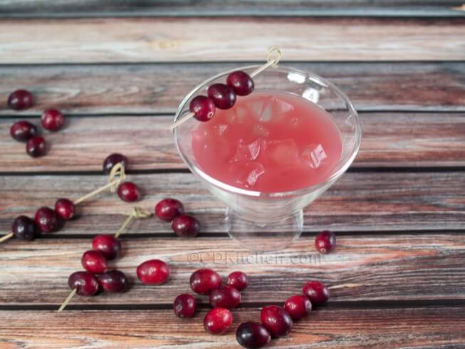 Bog Fog Cocktail Recipe | CDKitchen.com-image