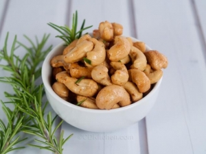 recipe for rosemary roasted cashews