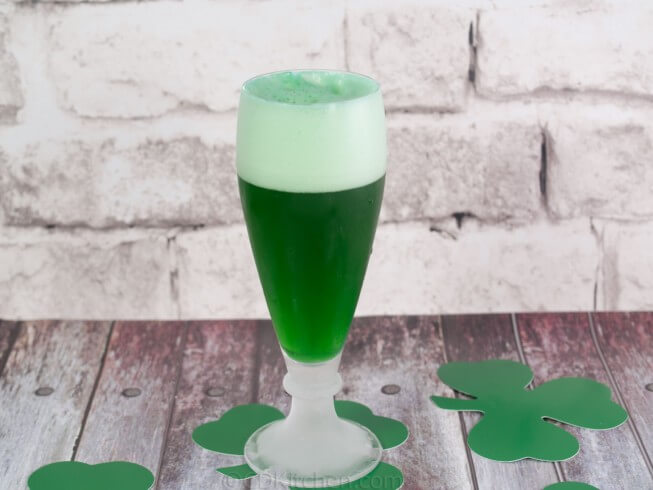 st patricks day green beer nyc