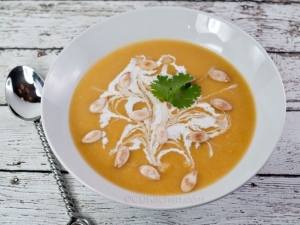 recipe for butternut squash soup with roasted poblano peppers
