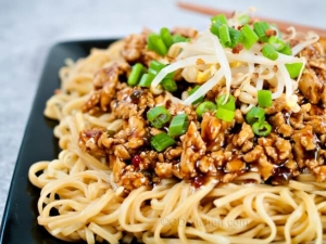 recipe for p.f. chang's dan dan noodles