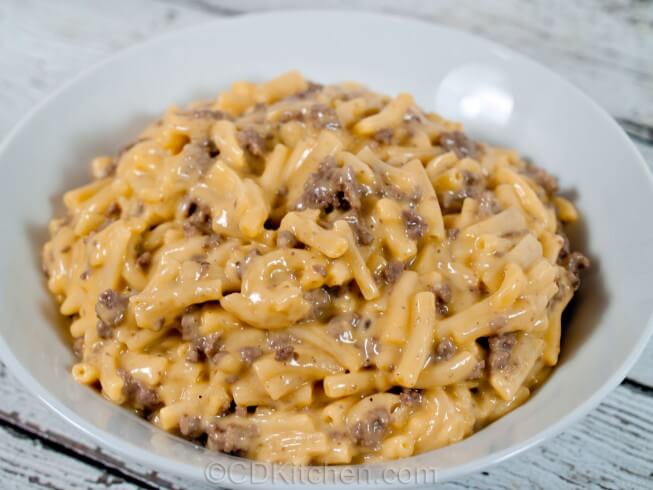 Easy Cheesy Beef Mac Recipe Cdkitchen Com