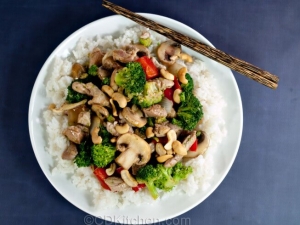 recipe for cashew and pork stir-fry