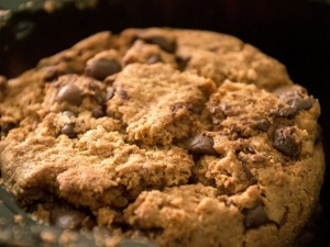 recipe for laura bush's oatmeal chocolate chunk cookies