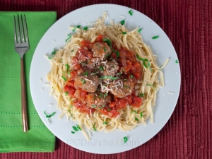 recipe for slow cooker basil meatballs in tomato sauce