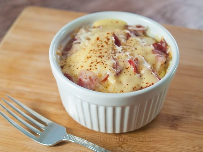 Eggs Benedict With Creamy Hollandaise Sauce