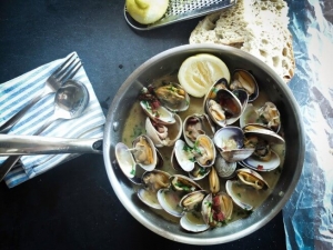 recipe for littleneck clams with oil and garlic