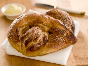recipe for homemade soft pretzels