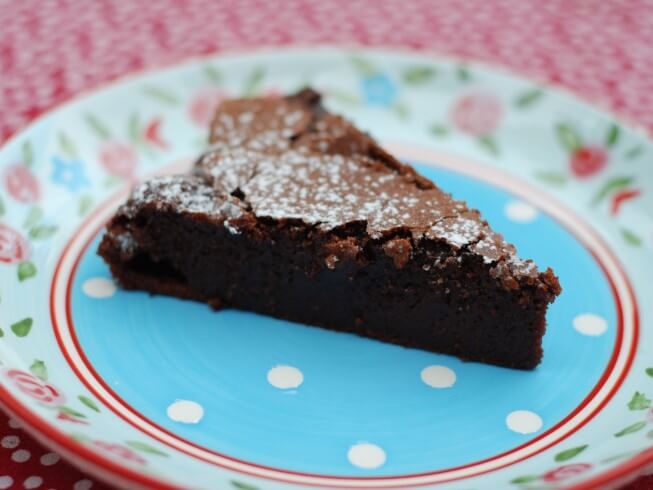 10 Most Popular Italian Chocolate Cakes - TasteAtlas