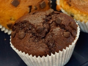recipe for chocolate sour cream muffins