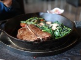 Classic T-bone or Porterhouse Steak