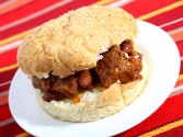 Beef 'n' Bean Sloppy Joes