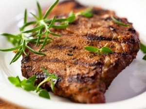 recipe for herbed pork steaks