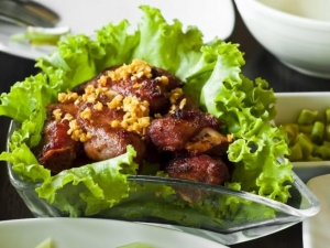 recipe for grilled flanken short ribs in lettuce cups