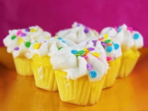 recipe for easy-bake oven white frosting mix