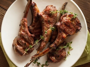 recipe for honey thyme glaze grilled lamb chops